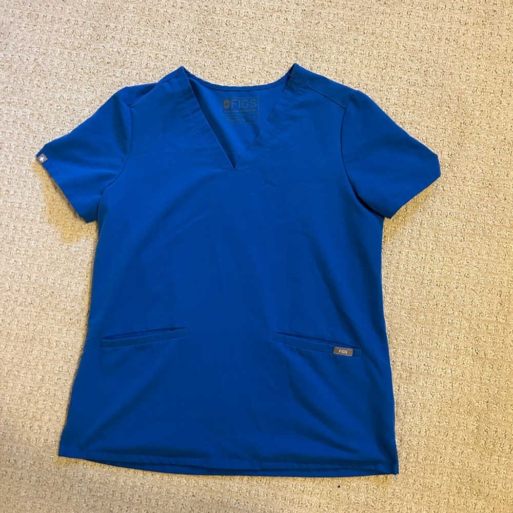 Great condition! Figs Royal Blue Casma scrub top!